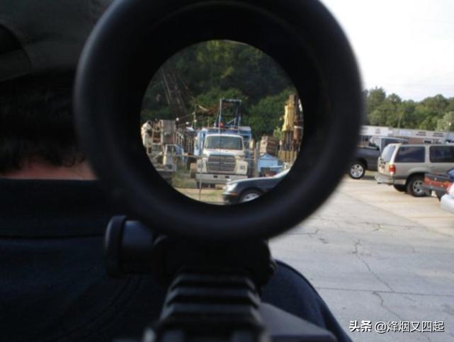 瞄准镜射击视角,瞄准镜里的画面