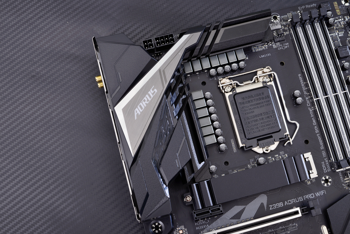 性能、稳定、游戏、视频全要，九代i9配十代旗舰卡可战五年