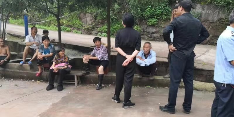 尽孝和前途哪个重要,尽孝和生命哪个重要