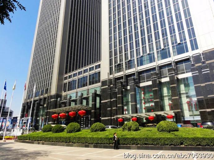 山西省世贸中心,世贸中心和国贸中心
