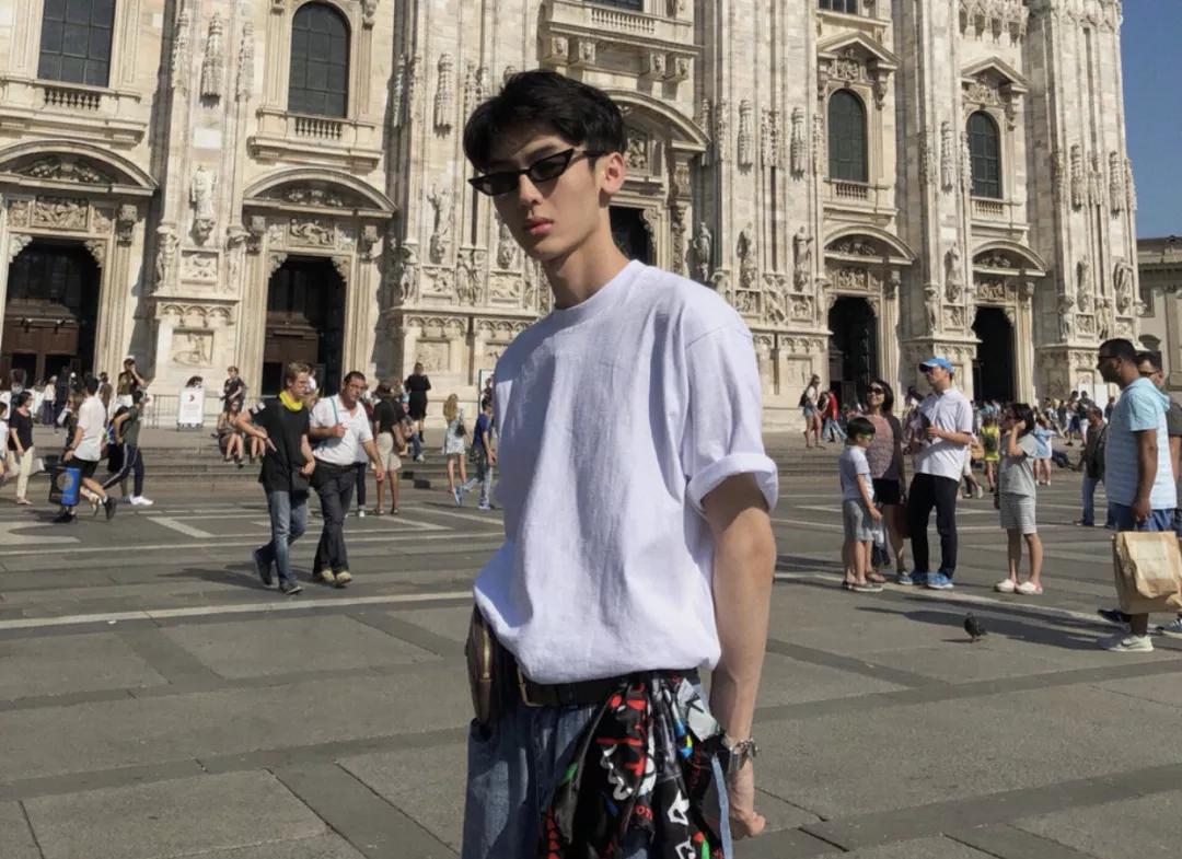 最近很流行的眼镜,最近特别流行的眼镜