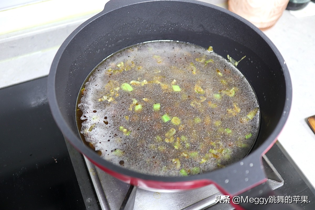 夏天最好吃的手擀面,夏天手擀面怎么吃好吃