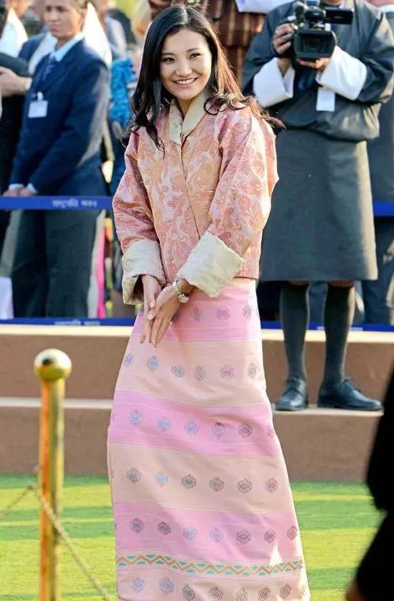 不丹公主年轻漂亮照片,不丹二公主