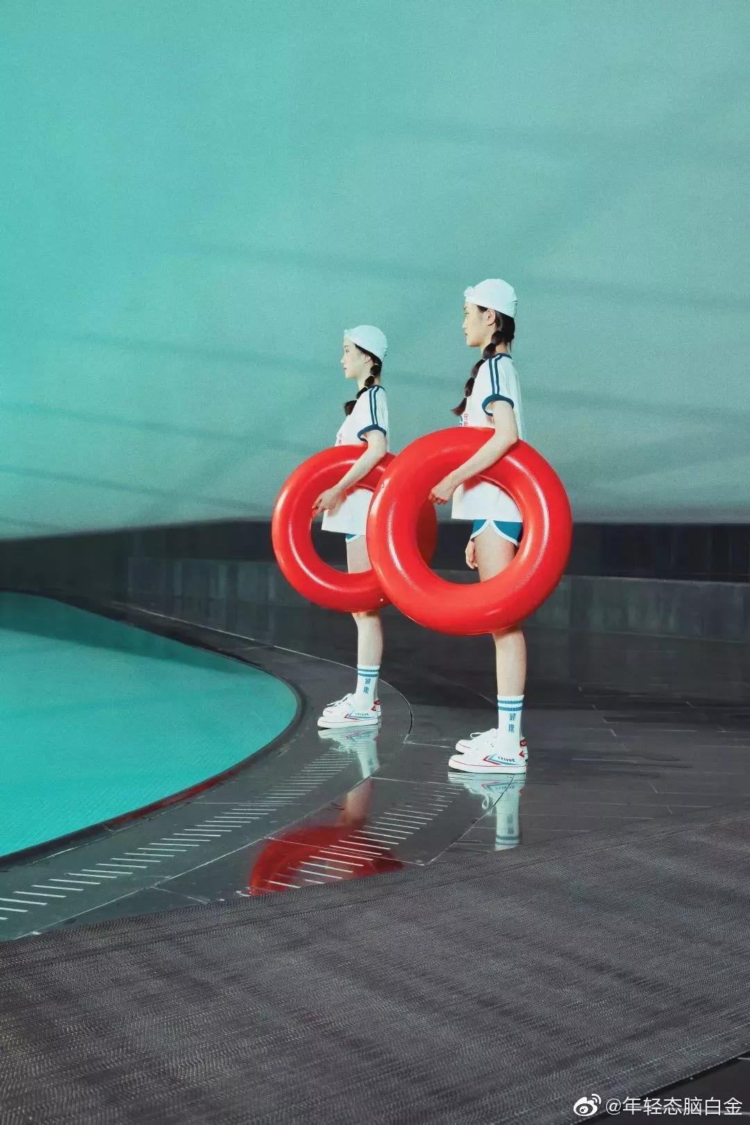 新的脑白金广告,洗脑广告鼻祖脑白金跨界出潮服