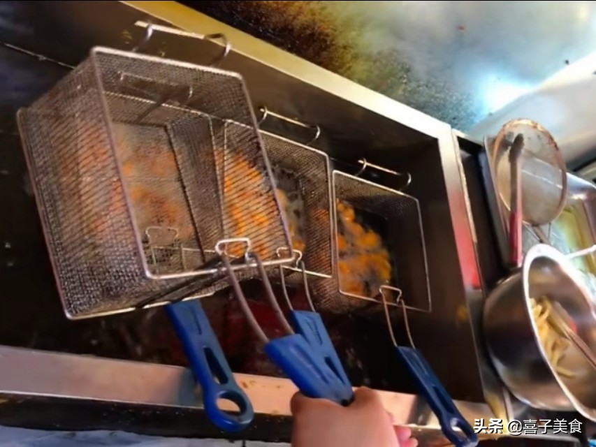 炸鸡排的撒料有哪些,炸鸡排配料公开