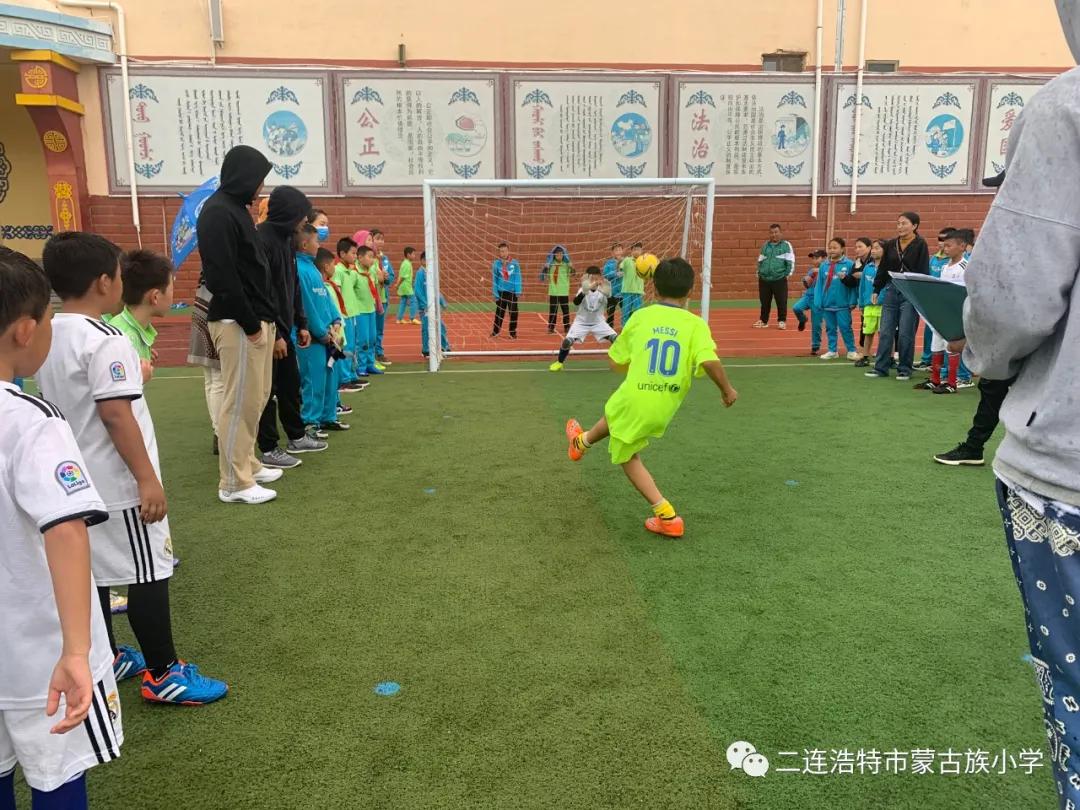 弘扬体育精神绽放青春风采,弘扬体育精神展现学校风采