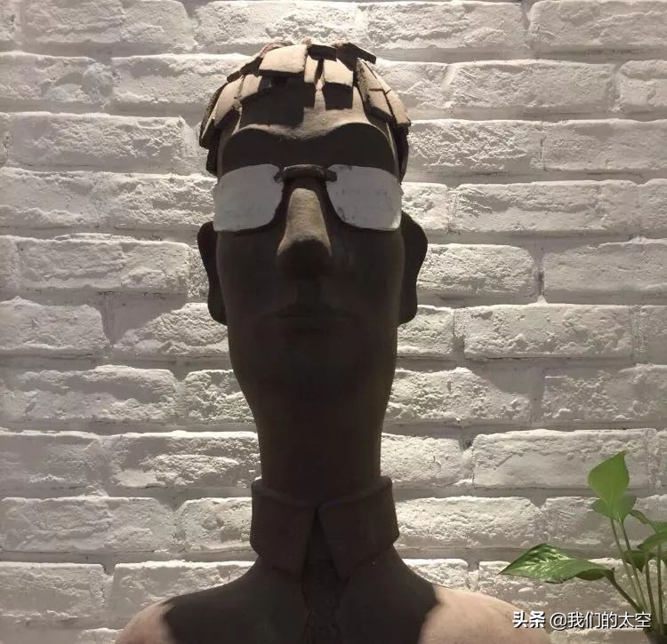 太空是什么色的,太空是什么东西