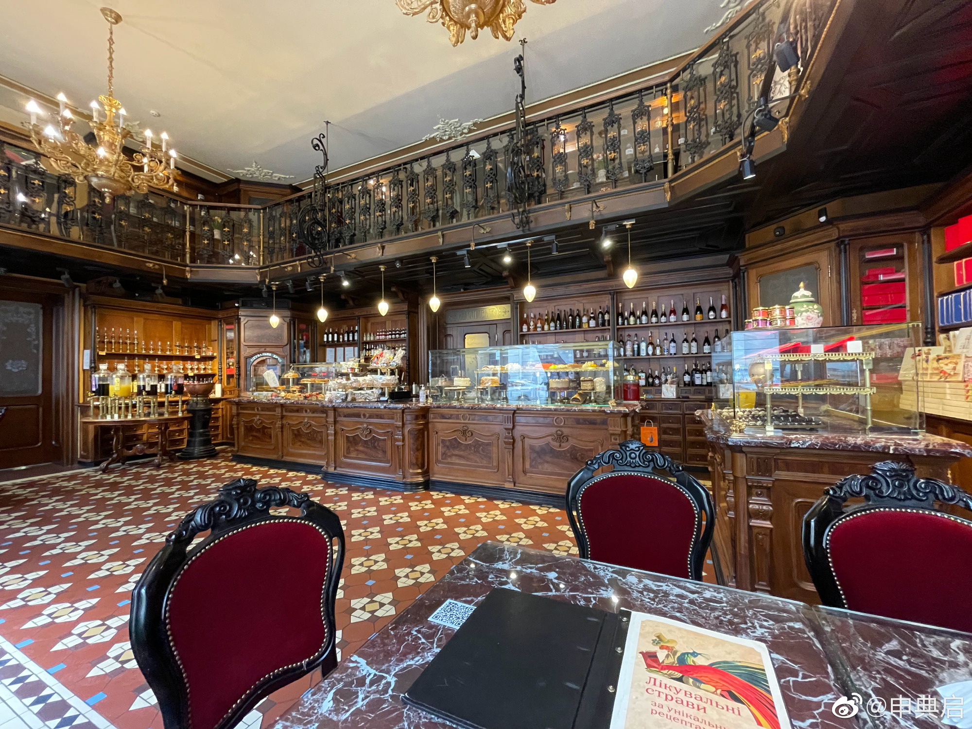 利沃夫最神奇的地方在于历史上多次易主，墓地都有各历史时期风格