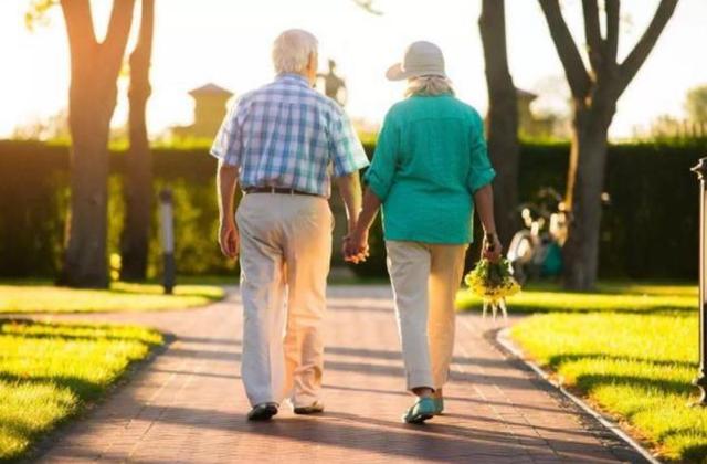 中医胃病能吃鱼虾吗,有胃病能吃虾蟹吗