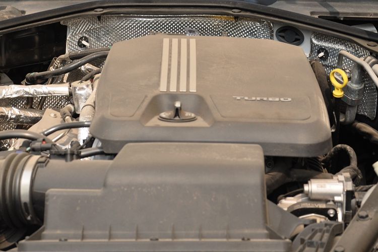 试驾凯迪拉克ct6入门车型,胖哥试驾凯迪拉克ct628t精英