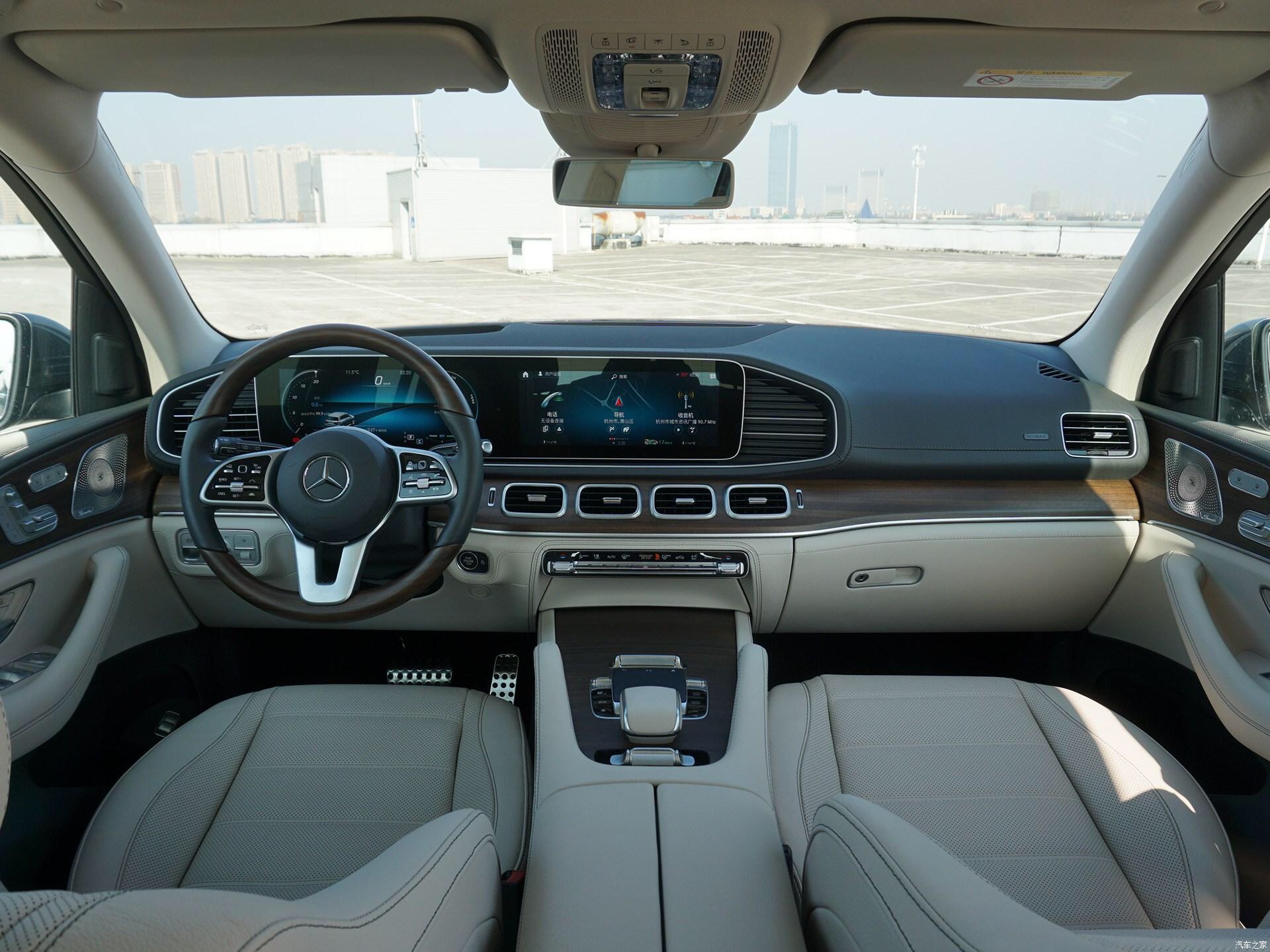 奔驰gls400,奔驰gls碰撞测试