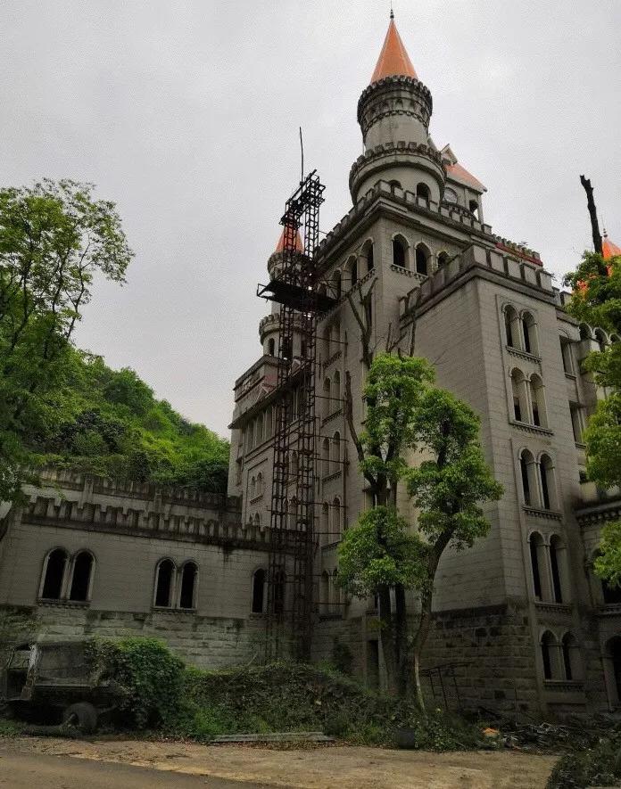 小长假比较适合自驾的山,小长假最强游玩攻略