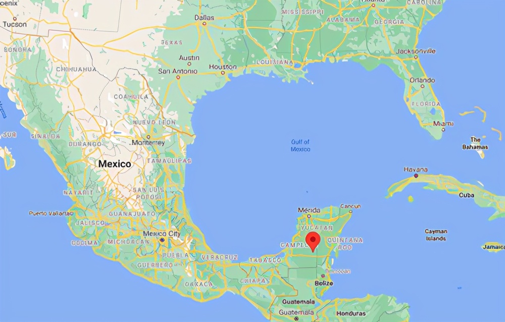 海面燃起火焰,海面火光冲天