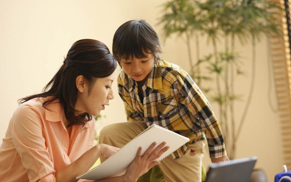 儿子小时候很机灵长大变迟钝了,从小被忽视的孩子长大后性格