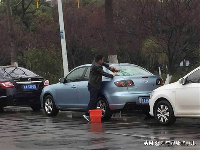 车被雨淋后有洗车的必要吗,汽车被雨淋过后要冲洗吗
