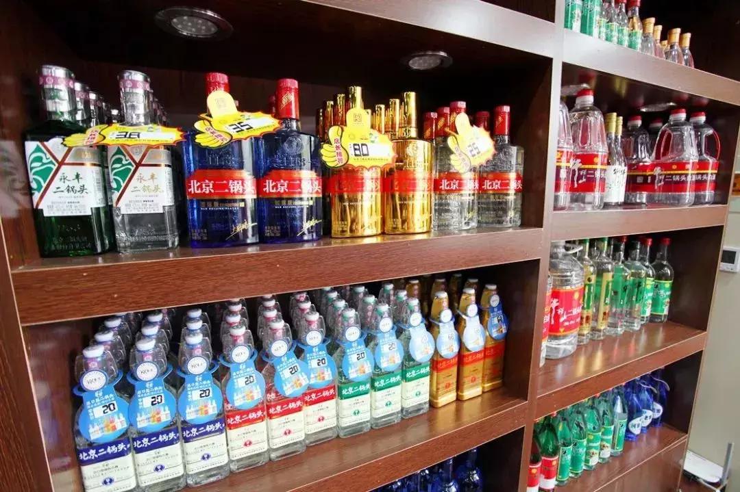 门头沟老牛栏山专卖店回来啦！3店同开！送给好喝口儿的朋友