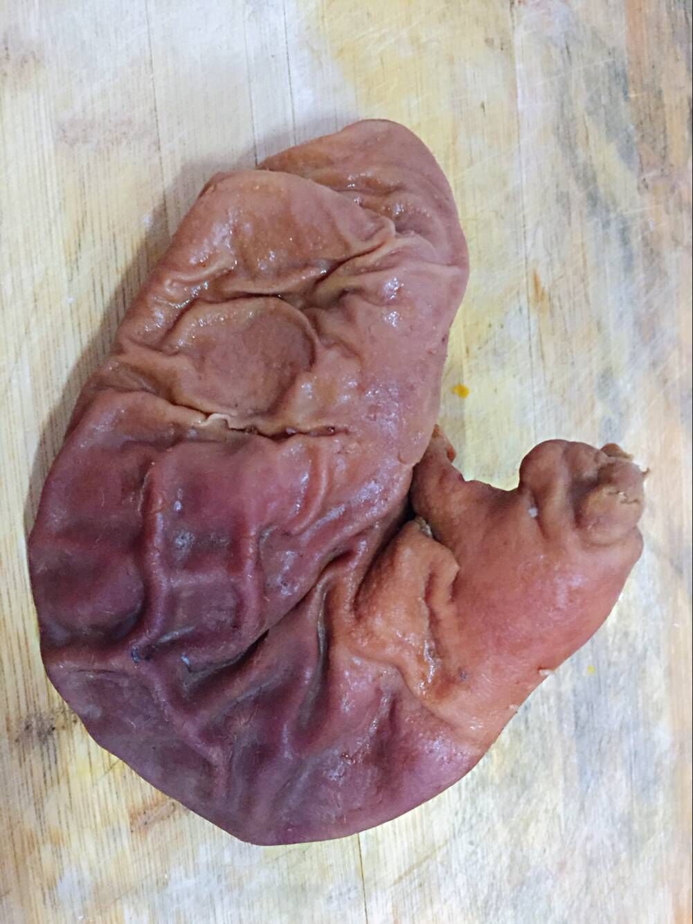 为什么猪肚煮出来很干,为什么猪肚要先炒一下再煮