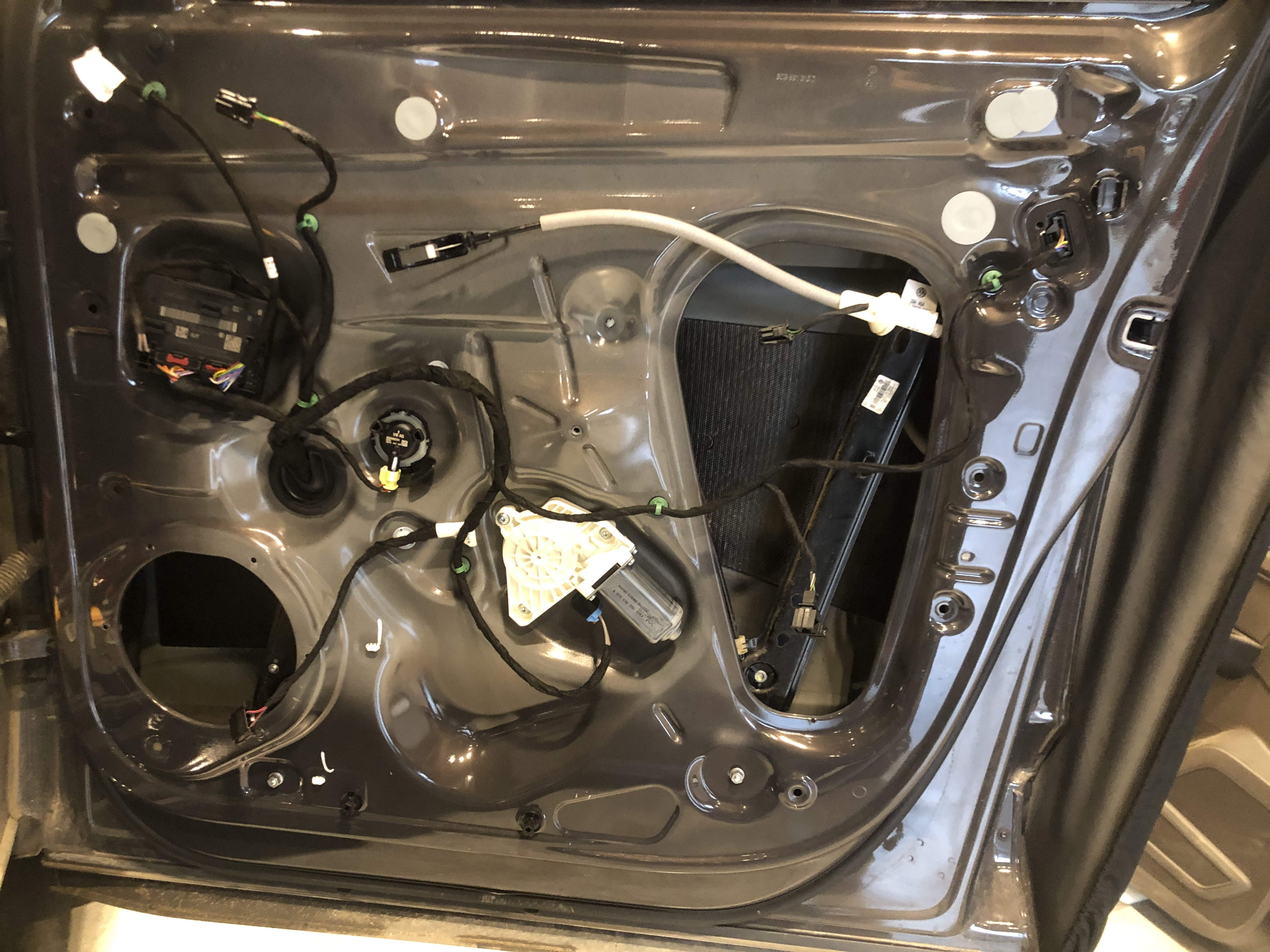 济南汽车音响改装宝马5系,济南汽车音响改装理想