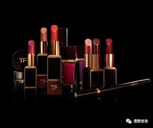 入了这只口红后,突然觉得TF的口红不香了