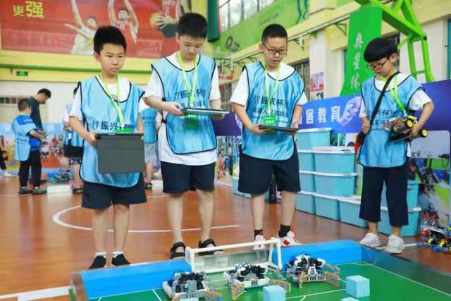 沈阳市青少年机器人竞赛,沈阳铁西体育场足球比赛