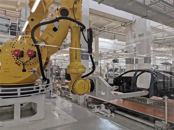 缁堟垚鍥介檯,鍛ㄦ姤缁勭粐鏋舵瀯