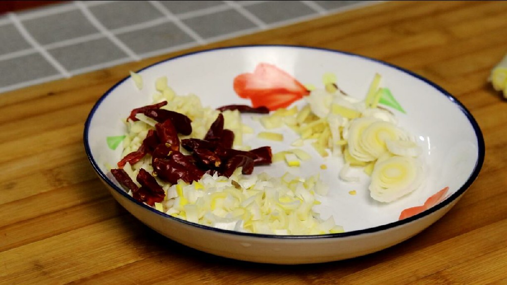 吃豆腐皮用洗吗,吃豆腐皮好吗