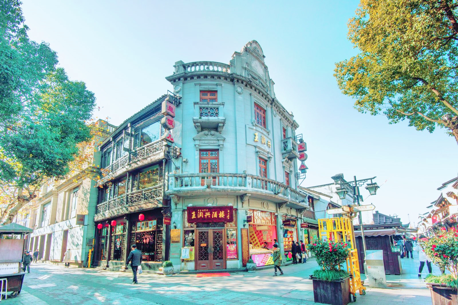 杭州比较古香古色的步行街,杭州夜里步行街哪里的最值得去