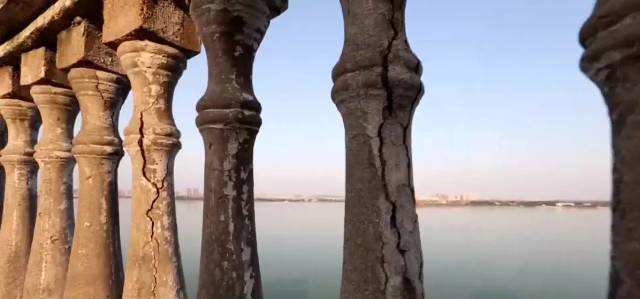 大师设计的湖景房,设计师设计两百平别墅