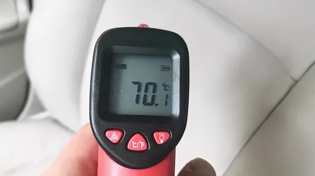 买车4s店送的玻璃膜是什么,买车送的是车膜还是玻璃膜