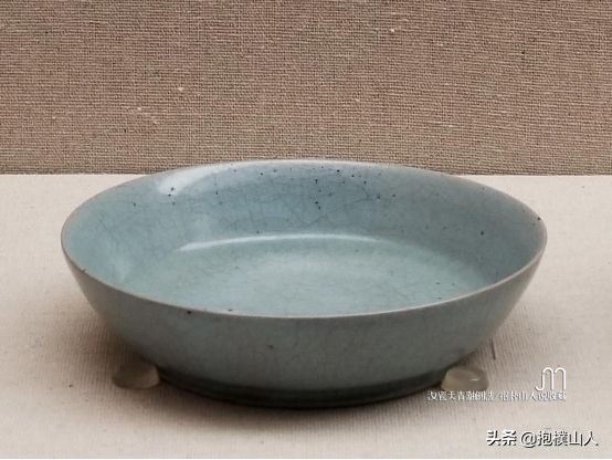 北宋汝窑如何鉴定,宋代定窑汝窑特征