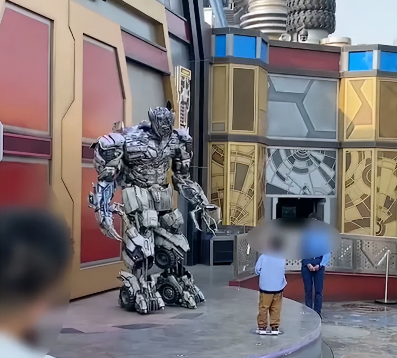 「特车圈」机甲之魂觉醒，是男人就要开……