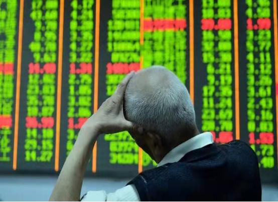 中年大妈炒股成功真实案例,炒股老太太视频