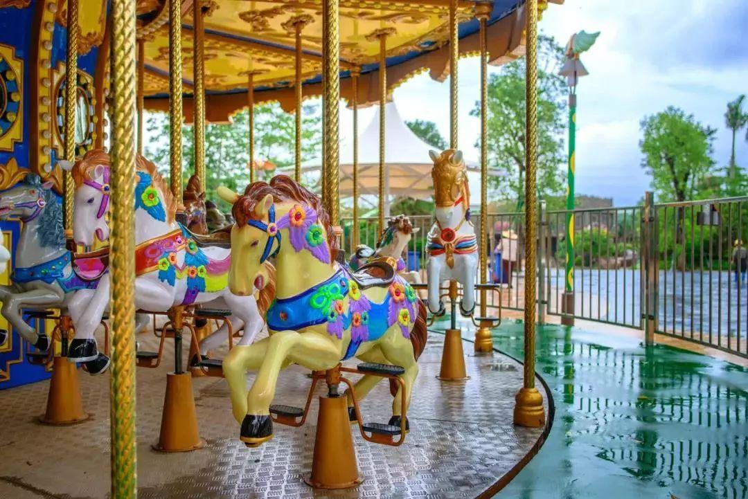 鹭湖水世界天旋大回环,水上天旋大回环