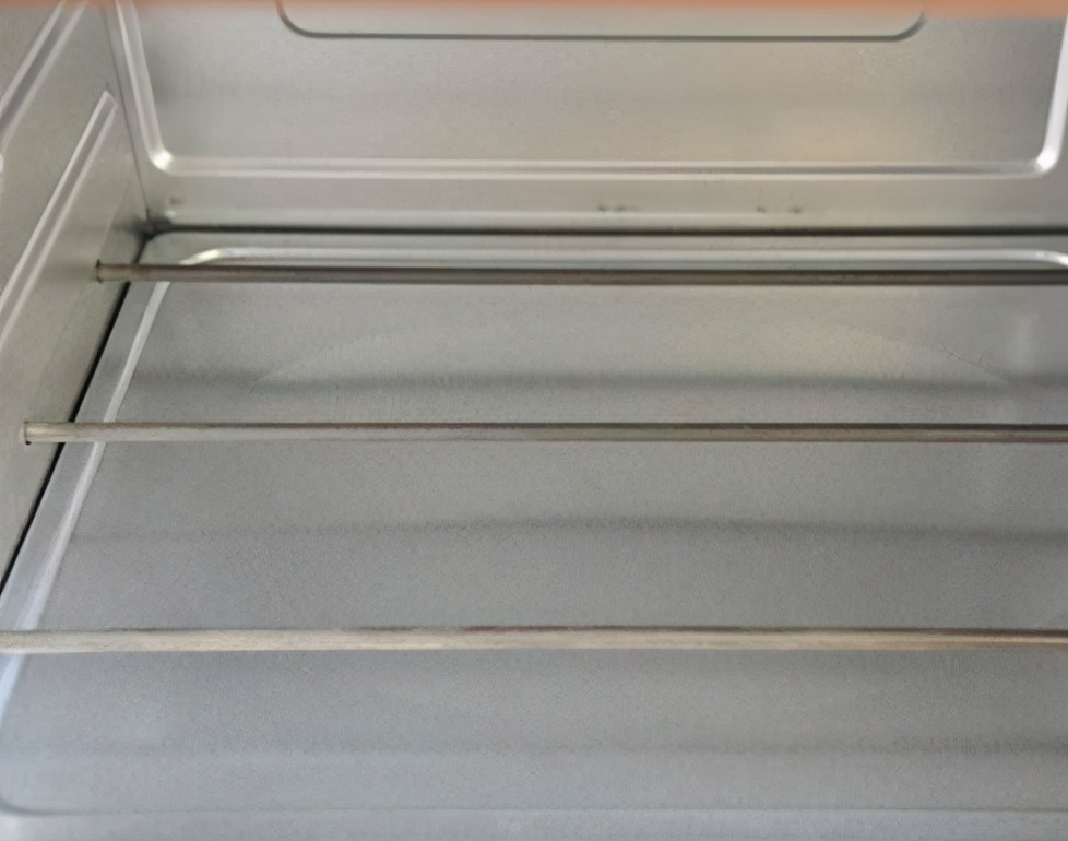 烤箱顽固油渍怎么去除,烤箱油渍时间长了怎么洗掉