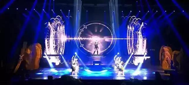 无边泳池应该这样玩...如此高大上的体验在广东首屈一指