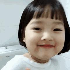 25岁了脖子还能长长吗,25岁脖子上长了两条深纹