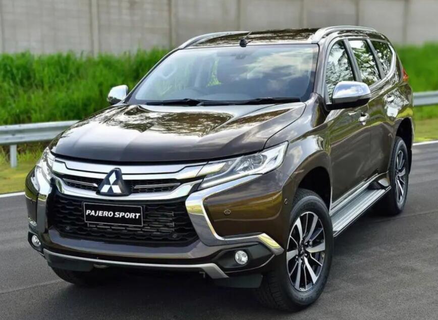 三菱帕杰罗速跑3.0越野视频,2020款三菱帕杰罗8速超选四驱