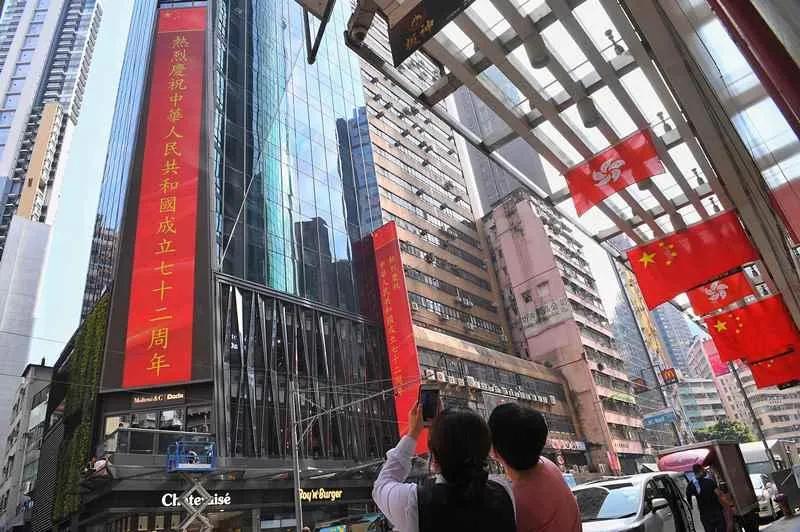 理直气壮展开爱国教育,理直气壮的爱国