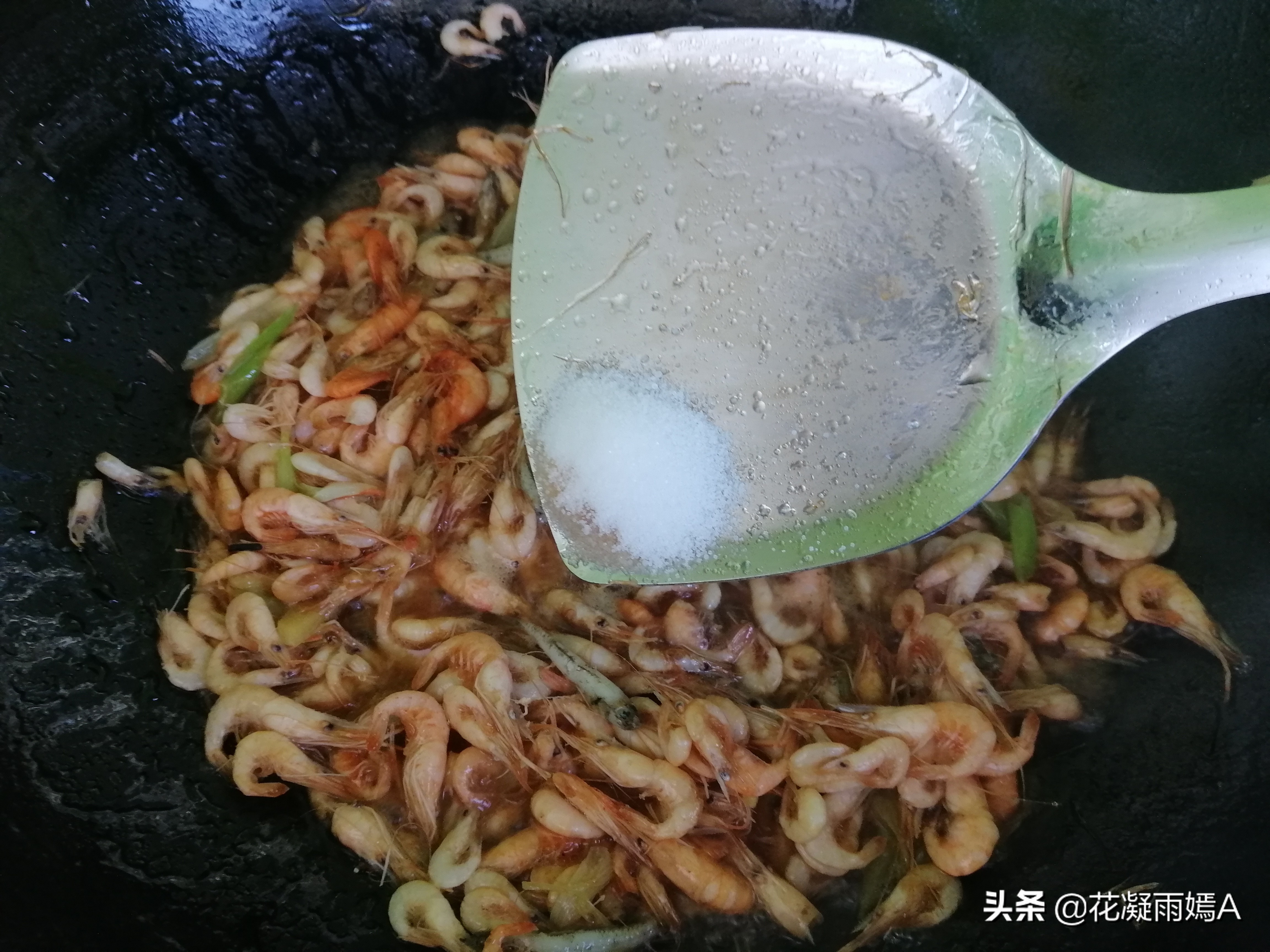 婴儿虾怎么吃又补钙又营养,什么虾营养价值高适合小朋友吃