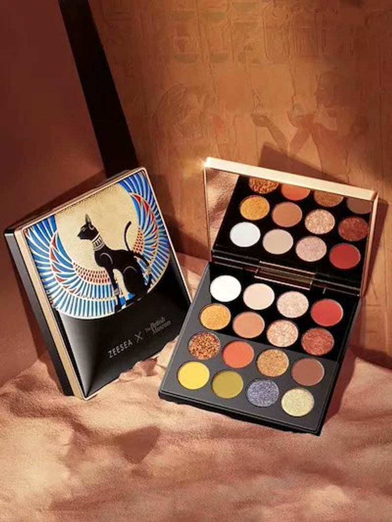 从外到内美得惊艳,大英博物馆联名「古埃及图腾」口红