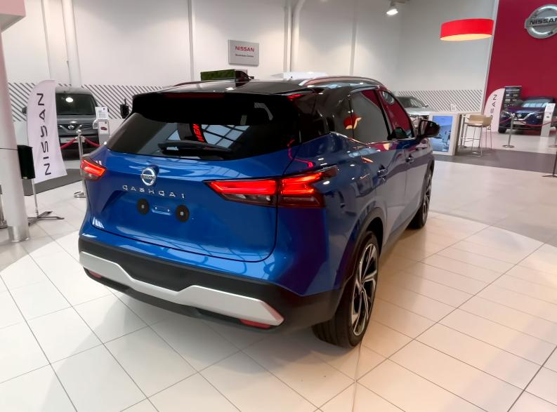 新一代逍客已海外到店，首搭1.3T轻混，配这颜值必火？