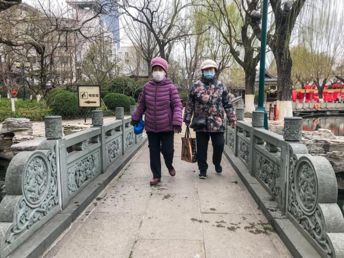 济南天下第一泉风景区开放首日,带你们“云逛”趵突泉、五龙潭……