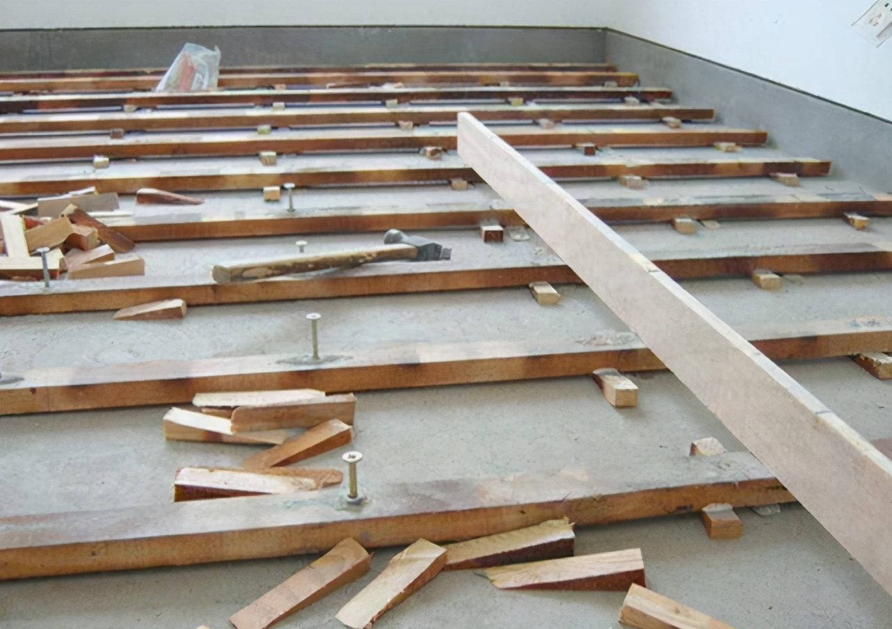 铺设木地板要找平,铺设木地板前的基层处理