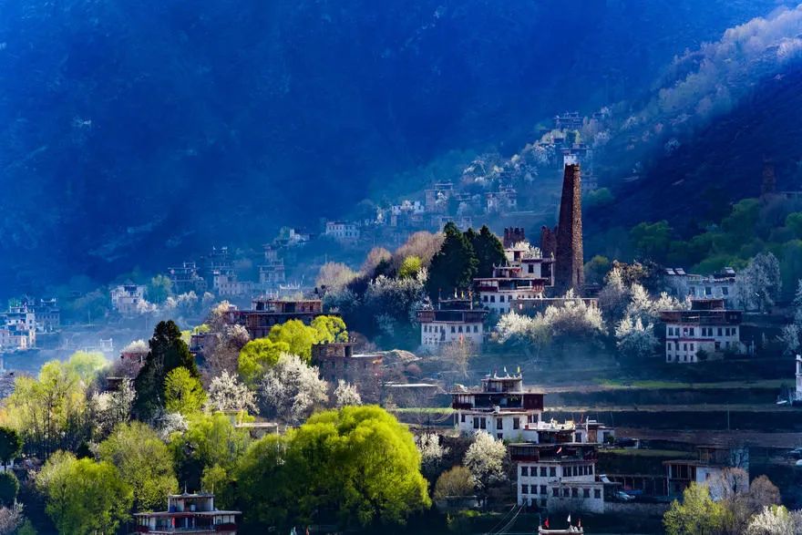 甘孜是个什么神奇的地方,甘孜的人间仙境