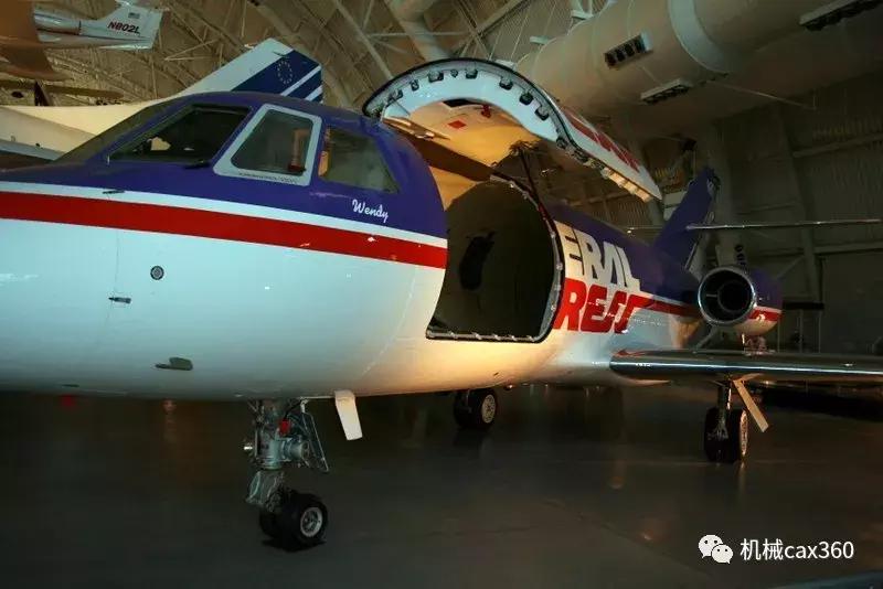 成立十几年的巨头公司,成立过百年的企业