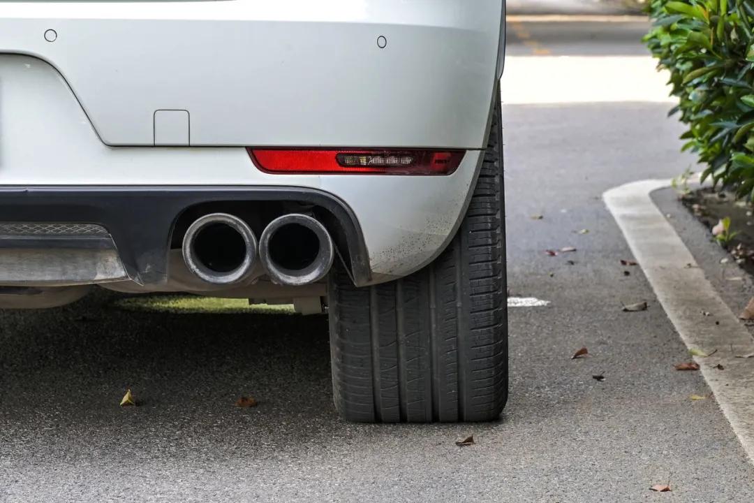 二手保时捷macangts1718,成都保时捷macangts3.0t二手价格