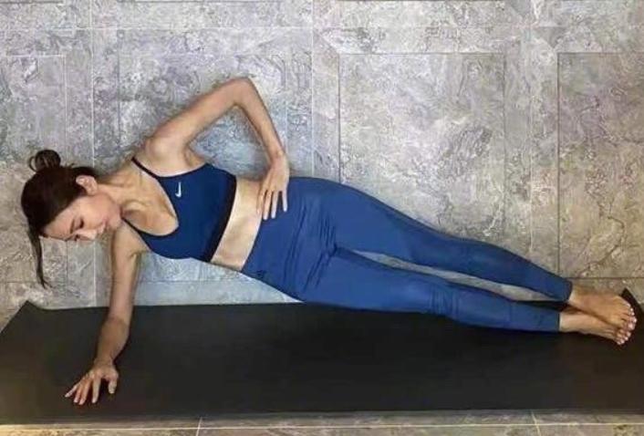 罗美薇是罗明珠吗,罗明珠葬礼罗美薇