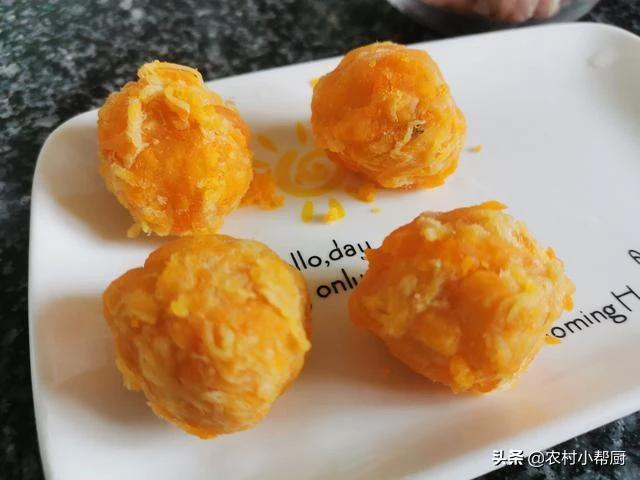 百吃不厌的网红青团吃100个也不腻,春季必吃青团香甜软糯鲜香细腻