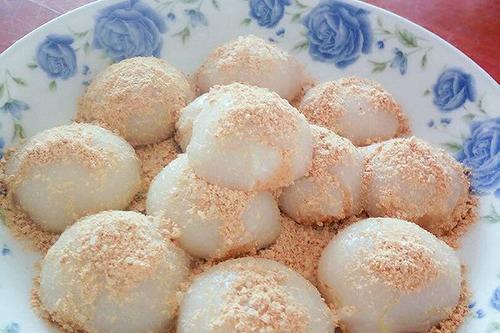 农家糍粑香味浓,桂花糯糍粑