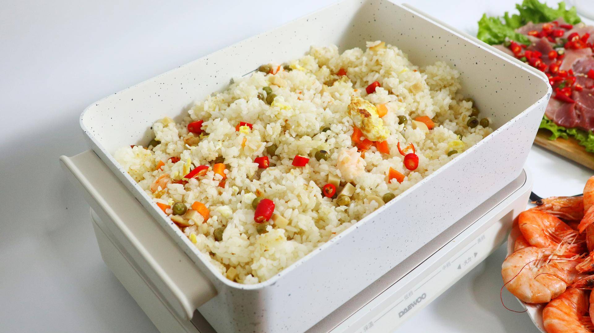 大宇多功能料理锅怎么用,做菜好帮手